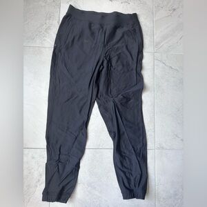 Lululemon women’s adapted slate fleece lined jogger size 8